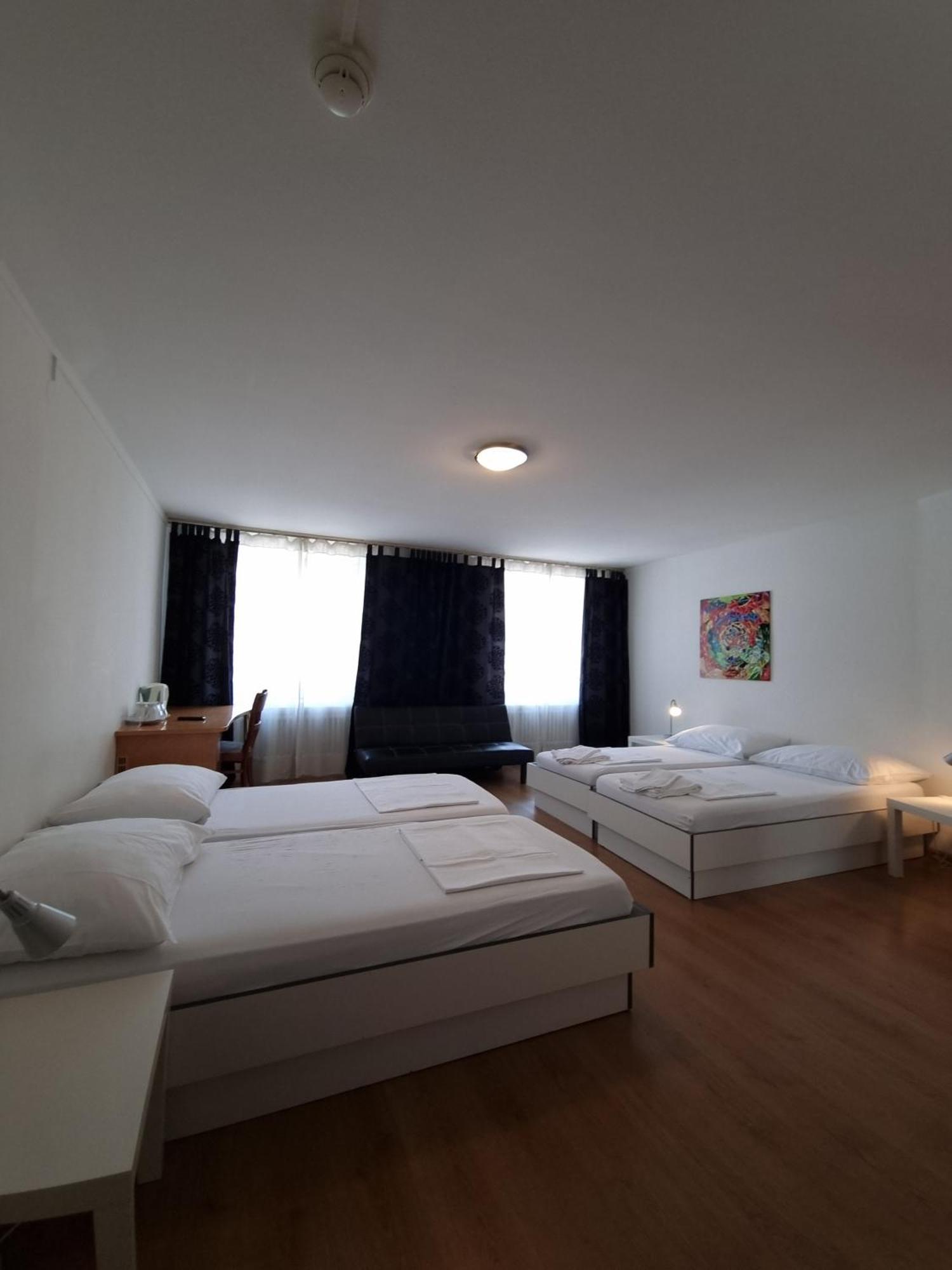 Spalenbrunnen Hotel & Restaurant Basel City Center Ngoại thất bức ảnh