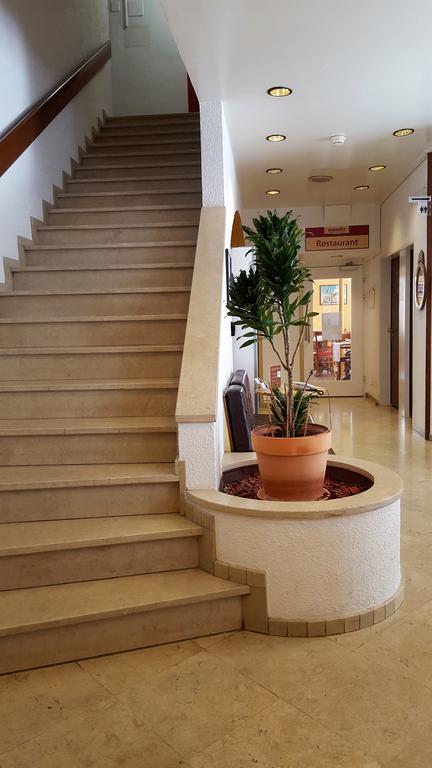 Spalenbrunnen Hotel & Restaurant Basel City Center Ngoại thất bức ảnh