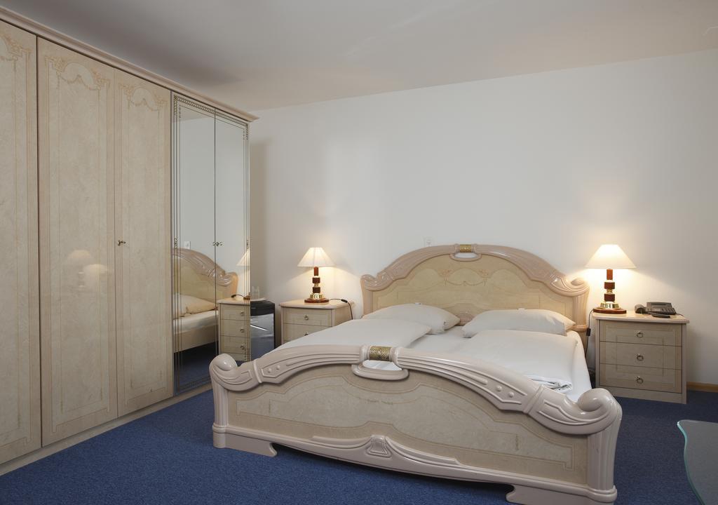 Spalenbrunnen Hotel & Restaurant Basel City Center Ngoại thất bức ảnh